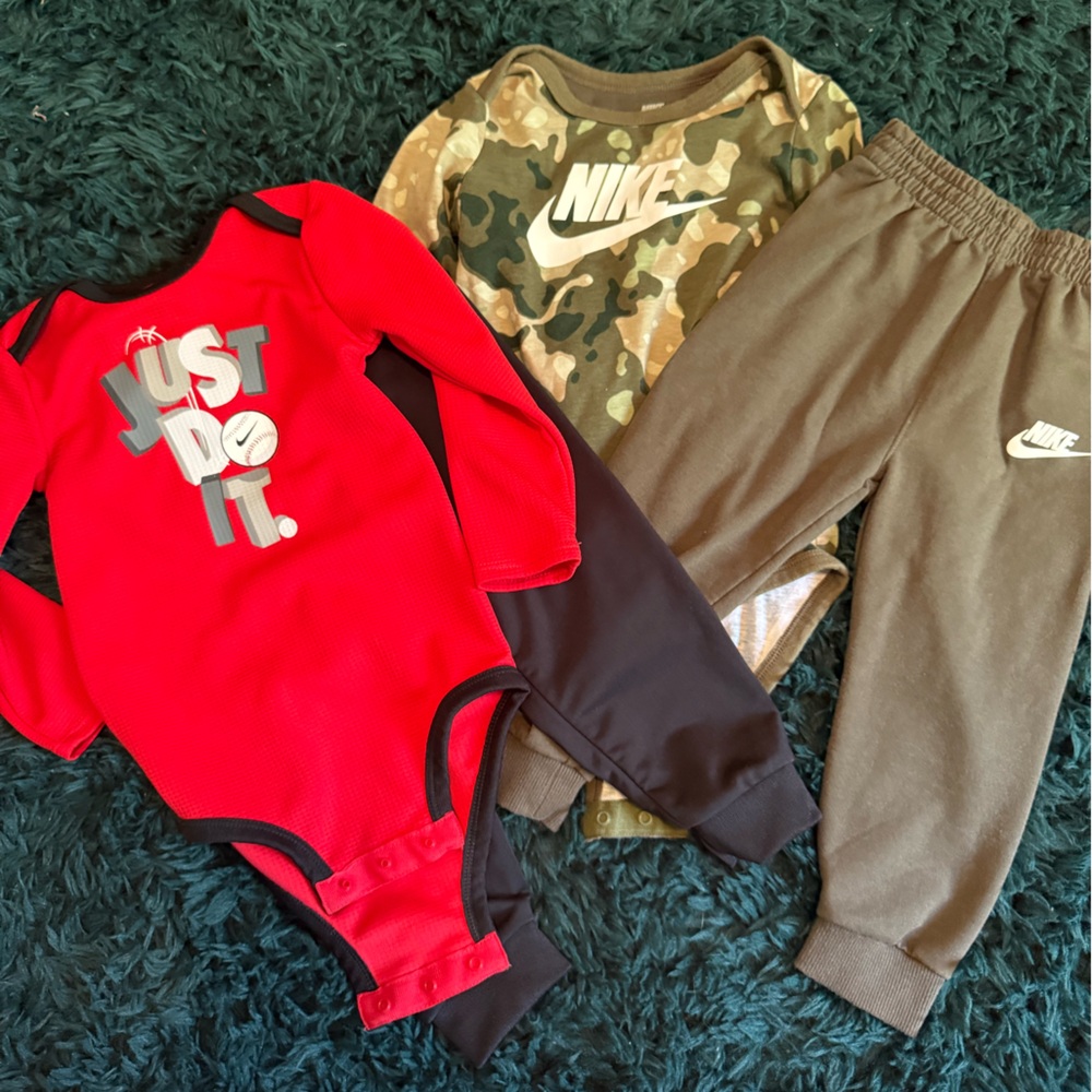 Nike 24 Months Set (2) Bundle